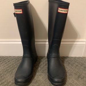 Hunter rain boots wide calf